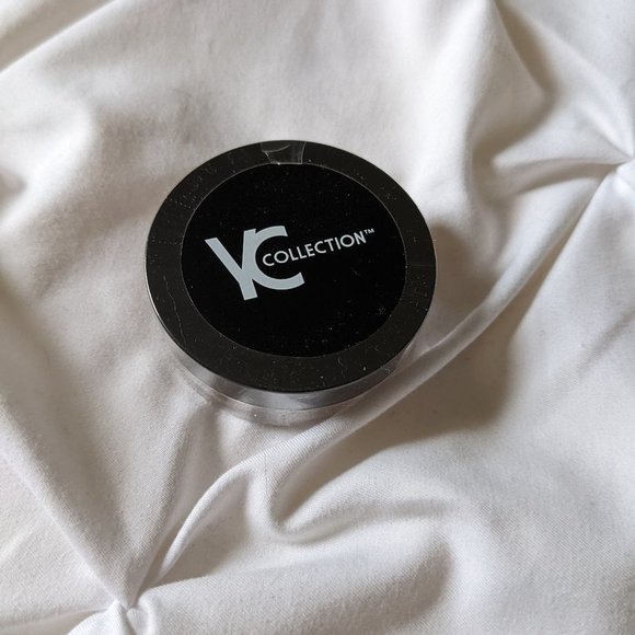 5/$25 YC COLLECTION Luminous Setting Powder in Honey NEW! - Picture 2 of 3